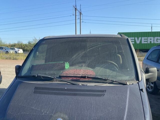 Синий Мерседес Вито, объемом двигателя 2 л и пробегом 100 тыс. км за 3000 $, фото 1 на Automoto.ua