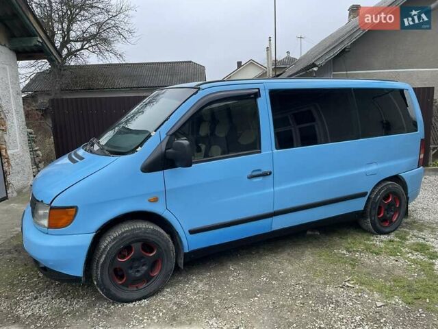 Синий Мерседес Вито, объемом двигателя 2.15 л и пробегом 318 тыс. км за 4900 $, фото 1 на Automoto.ua