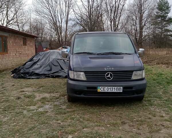 Синий Мерседес Вито, объемом двигателя 2.2 л и пробегом 270 тыс. км за 4700 $, фото 1 на Automoto.ua