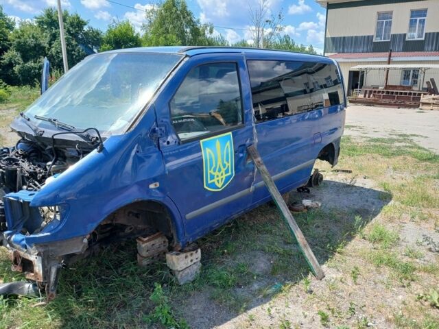 Синий Мерседес Вито, объемом двигателя 2 л и пробегом 100 тыс. км за 559 $, фото 1 на Automoto.ua