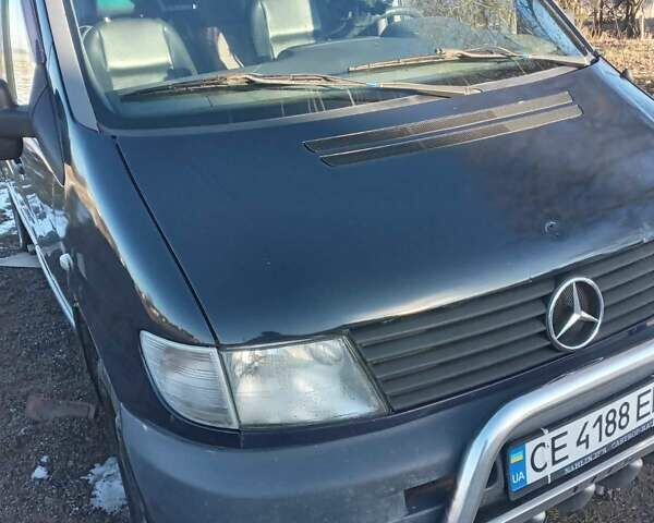 Синий Мерседес Вито, объемом двигателя 2.15 л и пробегом 200 тыс. км за 4500 $, фото 1 на Automoto.ua