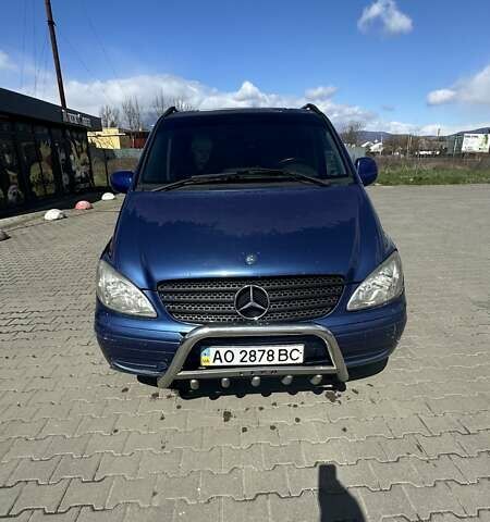 Синий Мерседес Вито, объемом двигателя 2.15 л и пробегом 289 тыс. км за 5000 $, фото 1 на Automoto.ua