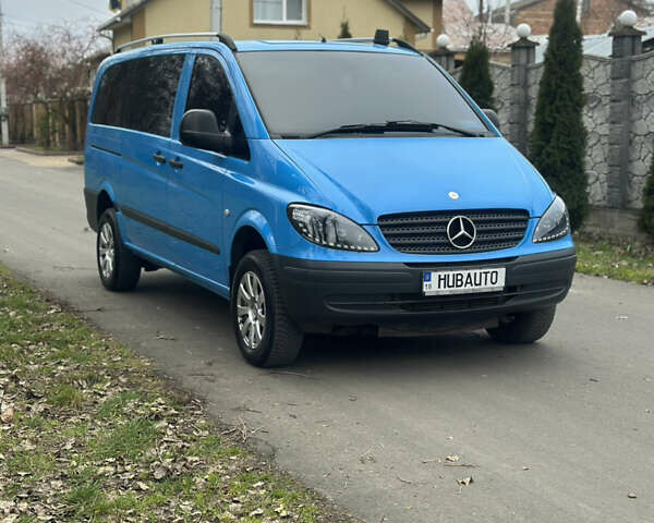 Синій Мерседес Віто, об'ємом двигуна 2.15 л та пробігом 379 тис. км за 12300 $, фото 1 на Automoto.ua