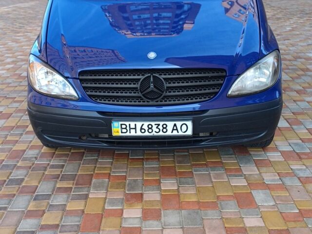 Синій Мерседес Віто, об'ємом двигуна 2.1 л та пробігом 347 тис. км за 9550 $, фото 1 на Automoto.ua