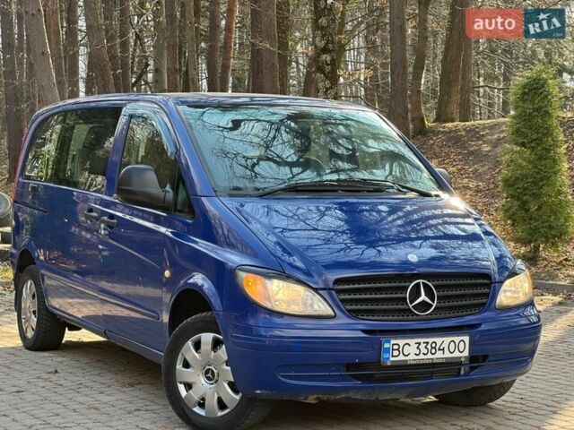 Синий Мерседес Вито, объемом двигателя 2.15 л и пробегом 325 тыс. км за 5950 $, фото 1 на Automoto.ua