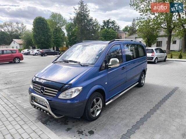 Синий Мерседес Вито, объемом двигателя 2.15 л и пробегом 296 тыс. км за 7700 $, фото 1 на Automoto.ua