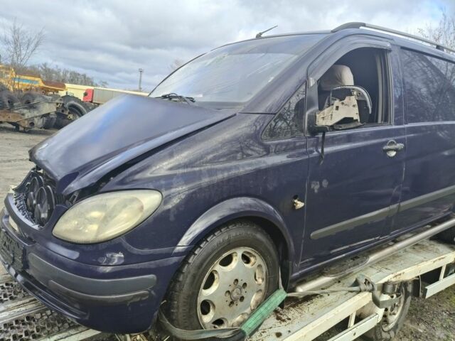 Синий Мерседес Вито, объемом двигателя 0 л и пробегом 350 тыс. км за 2500 $, фото 1 на Automoto.ua