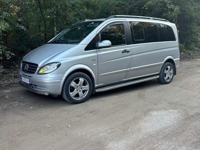 Синій Мерседес Віто, об'ємом двигуна 2.2 л та пробігом 480 тис. км за 11000 $, фото 1 на Automoto.ua