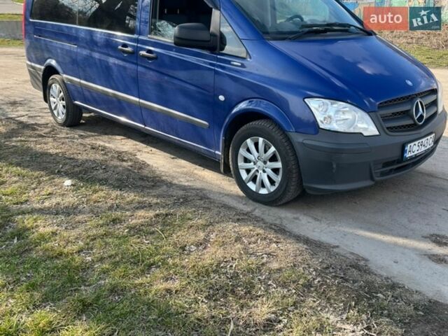 Синий Мерседес Вито, объемом двигателя 2.14 л и пробегом 332 тыс. км за 14999 $, фото 1 на Automoto.ua