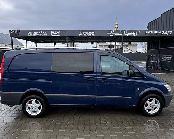 Синий Мерседес Вито, объемом двигателя 2.14 л и пробегом 332 тыс. км за 16000 $, фото 1 на Automoto.ua