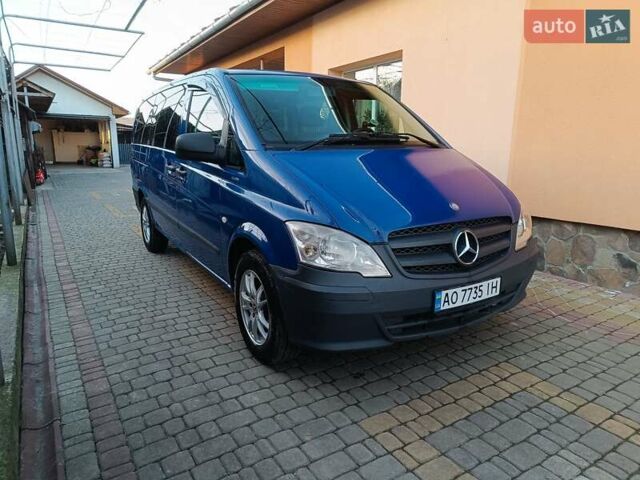 Синий Мерседес Вито, объемом двигателя 2.2 л и пробегом 327 тыс. км за 13500 $, фото 1 на Automoto.ua