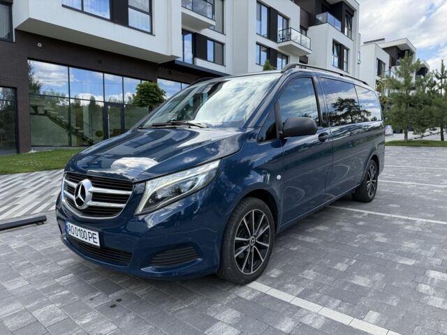 Синій Мерседес Віто, об'ємом двигуна 2.1 л та пробігом 380 тис. км за 17872 $, фото 1 на Automoto.ua