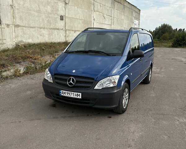 Синій Мерседес Віто, об'ємом двигуна 2.14 л та пробігом 260 тис. км за 14500 $, фото 1 на Automoto.ua