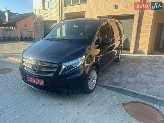 Синій Мерседес Віто, об'ємом двигуна 0 л та пробігом 244 тис. км за 33500 $, фото 1 на Automoto.ua