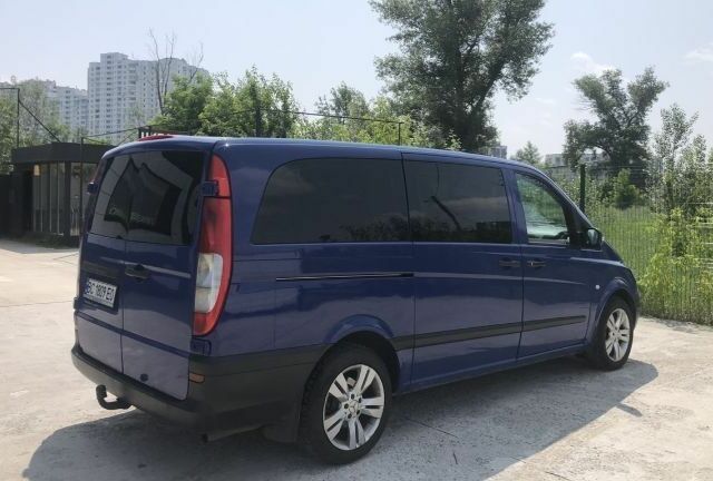 Синій Мерседес Віто, об'ємом двигуна 2.1 л та пробігом 360 тис. км за 4500 $, фото 1 на Automoto.ua