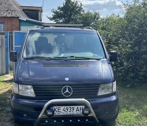 Синій Мерседес Віто, об'ємом двигуна 2.1 л та пробігом 379 тис. км за 5000 $, фото 1 на Automoto.ua