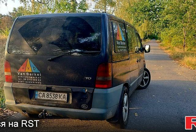 Синій Мерседес Віто, об'ємом двигуна 2.1 л та пробігом 511 тис. км за 3500 $, фото 1 на Automoto.ua