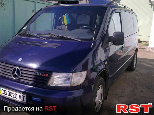 Синий Мерседес Вито, объемом двигателя 2.2 л и пробегом 267 тыс. км за 6700 $, фото 1 на Automoto.ua