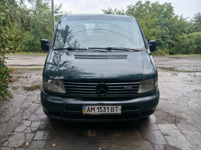 Зеленый Мерседес Вито, объемом двигателя 2.1 л и пробегом 270 тыс. км за 3695 $, фото 1 на Automoto.ua