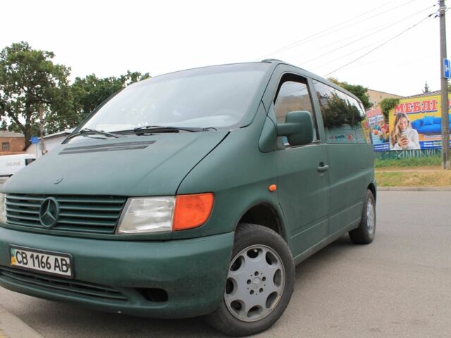 Зеленый Мерседес Вито, объемом двигателя 2 л и пробегом 355 тыс. км за 3332 $, фото 1 на Automoto.ua