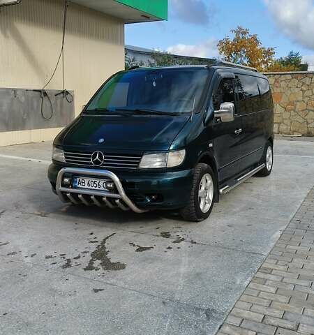 Зеленый Мерседес Вито, объемом двигателя 2.3 л и пробегом 548 тыс. км за 4650 $, фото 1 на Automoto.ua