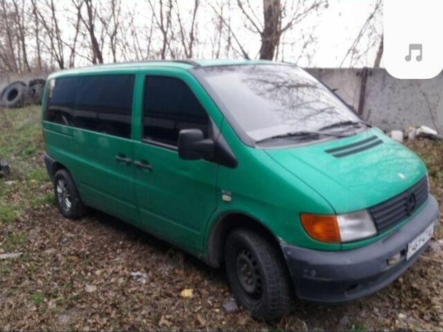 Зеленый Мерседес Вито, объемом двигателя 0 л и пробегом 362 тыс. км за 2500 $, фото 1 на Automoto.ua