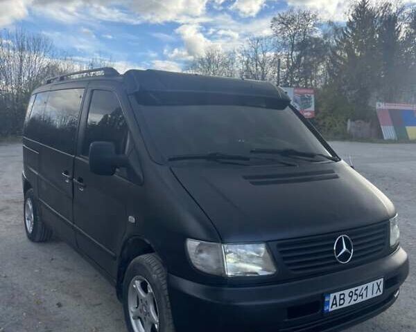 Зеленый Мерседес Вито, объемом двигателя 2.15 л и пробегом 565 тыс. км за 6999 $, фото 1 на Automoto.ua