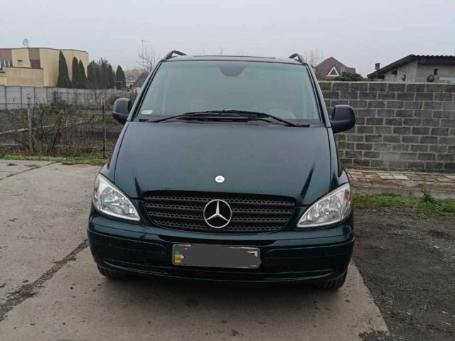 Зеленый Мерседес Вито, объемом двигателя 2.2 л и пробегом 200 тыс. км за 8300 $, фото 1 на Automoto.ua