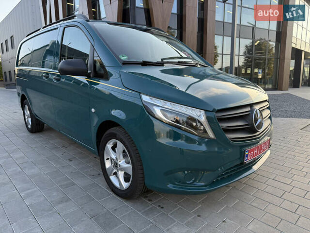 Зеленый Мерседес Вито, объемом двигателя 1.95 л и пробегом 225 тыс. км за 24444 $, фото 1 на Automoto.ua