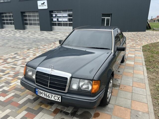 Серый Мерседес В124, объемом двигателя 2.5 л и пробегом 3 тыс. км за 4200 $, фото 1 на Automoto.ua