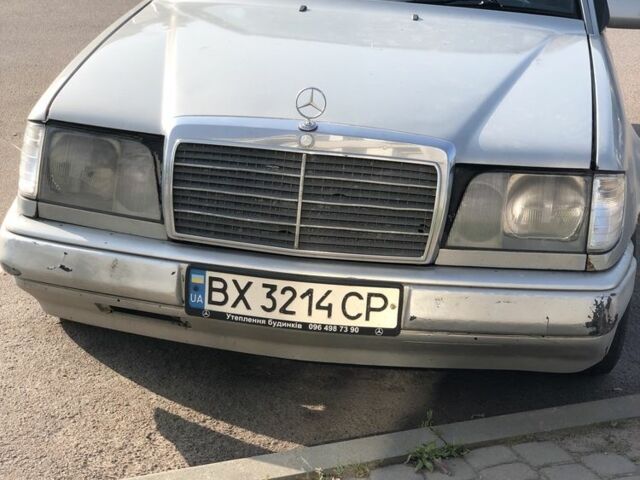 Сірий Мерседес В124, об'ємом двигуна 2.5 л та пробігом 3 тис. км за 2300 $, фото 1 на Automoto.ua