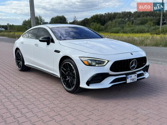 Белый Мерседес AMG GT 4-Door Coupe, объемом двигателя 3 л и пробегом 76 тыс. км за 68900 $, фото 1 на Automoto.ua