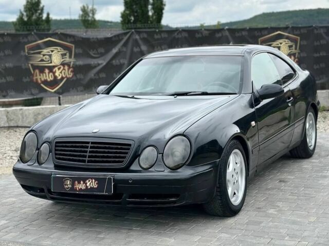 Черный Мерседес CLK-Class, объемом двигателя 0 л и пробегом 200 тыс. км за 3599 $, фото 1 на Automoto.ua