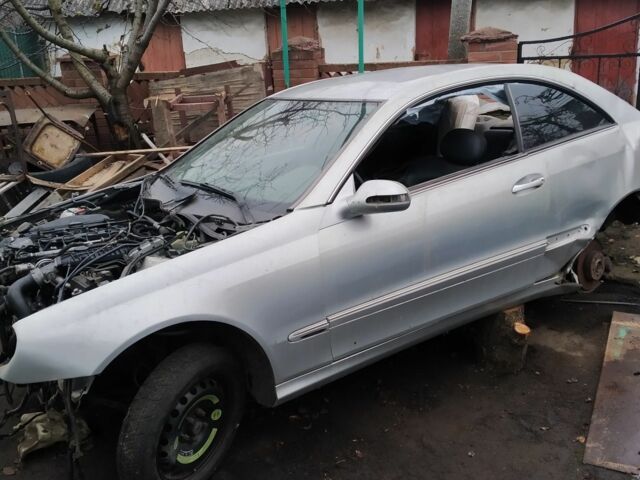 Сірий Мерседес CLK-Class, об'ємом двигуна 2.7 л та пробігом 250 тис. км за 3000 $, фото 1 на Automoto.ua