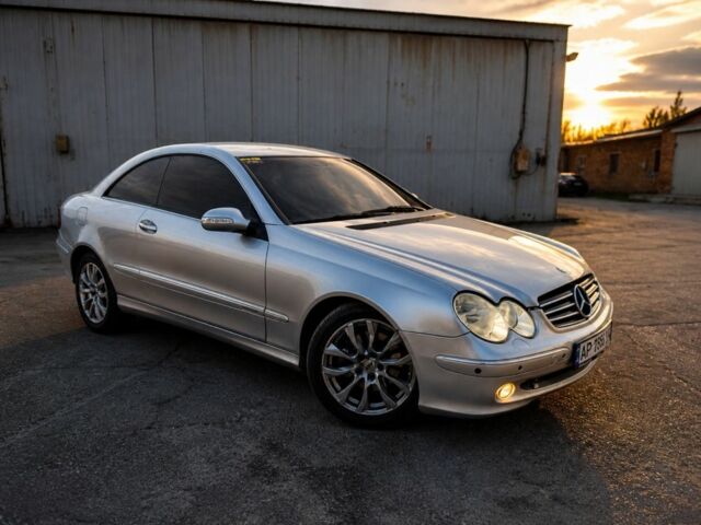 Серый Мерседес CLK-Class, объемом двигателя 2.7 л и пробегом 215 тыс. км за 6300 $, фото 1 на Automoto.ua