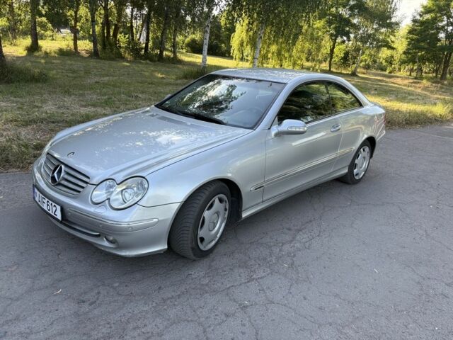Серый Мерседес CLK-Class, объемом двигателя 1.8 л и пробегом 270 тыс. км за 2800 $, фото 1 на Automoto.ua