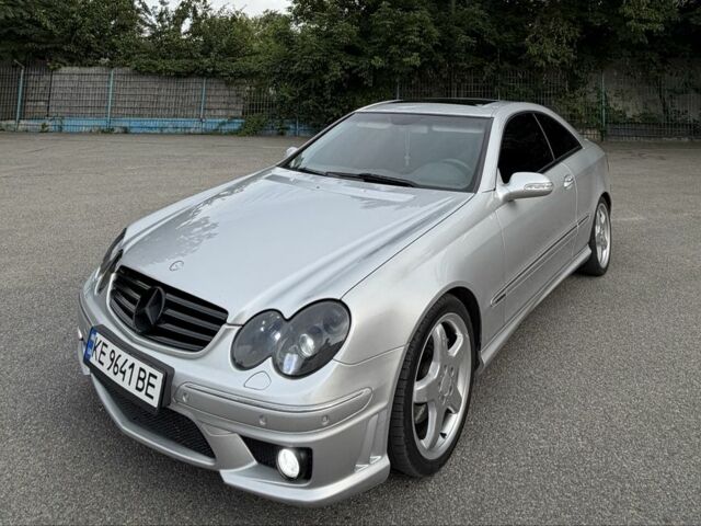 Серый Мерседес CLK-Class, объемом двигателя 2.7 л и пробегом 379 тыс. км за 8917 $, фото 1 на Automoto.ua