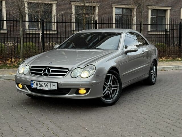 Сірий Мерседес CLK-Class, об'ємом двигуна 1.8 л та пробігом 275 тис. км за 6750 $, фото 1 на Automoto.ua