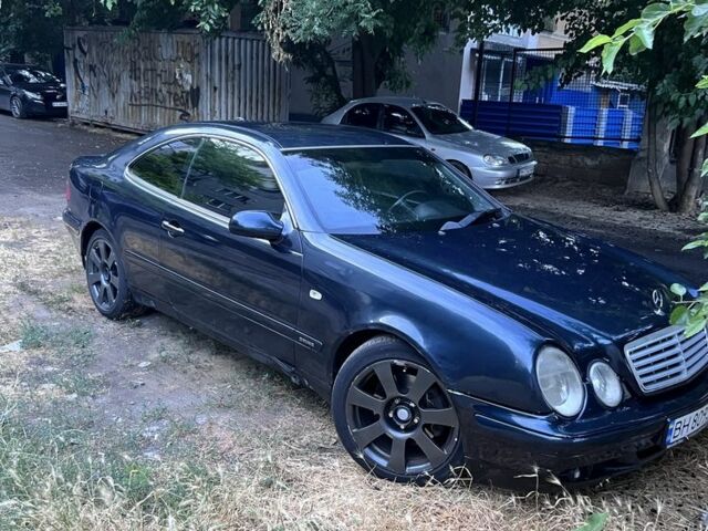 Синій Мерседес CLK-Class, об'ємом двигуна 3.2 л та пробігом 200 тис. км за 3100 $, фото 1 на Automoto.ua