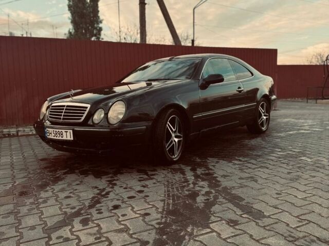 Синий Мерседес CLK-Class, объемом двигателя 4.3 л и пробегом 3 тыс. км за 3000 $, фото 1 на Automoto.ua