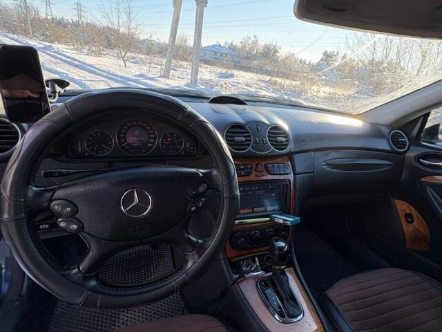 Синій Мерседес CLK-Class, об'ємом двигуна 2.7 л та пробігом 365 тис. км за 3200 $, фото 1 на Automoto.ua