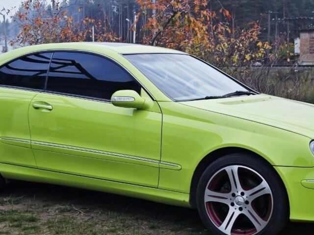 Зелений Мерседес CLK-Class, об'ємом двигуна 3.2 л та пробігом 306 тис. км за 6700 $, фото 1 на Automoto.ua