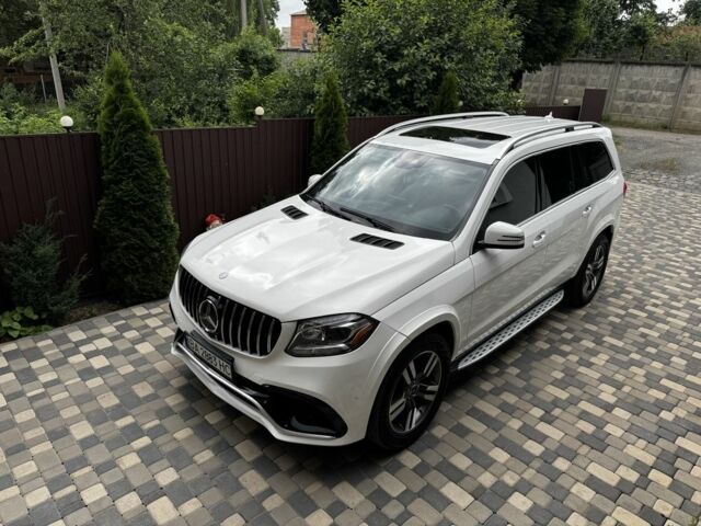Білий Мерседес CLS серия, об'ємом двигуна 3 л та пробігом 129 тис. км за 30900 $, фото 1 на Automoto.ua
