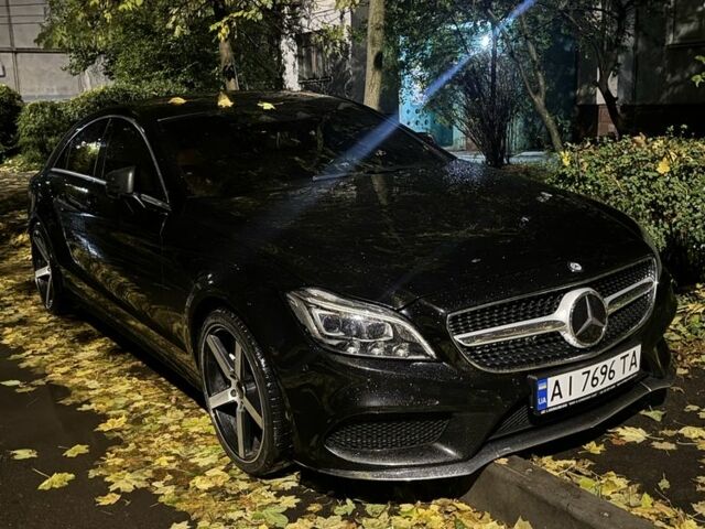 Чорний Мерседес CLS серия, об'ємом двигуна 3 л та пробігом 220 тис. км за 32000 $, фото 1 на Automoto.ua
