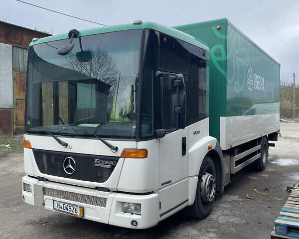 Зелений Мерседес Econic, об'ємом двигуна 7.2 л та пробігом 557 тис. км за 32200 $, фото 1 на Automoto.ua