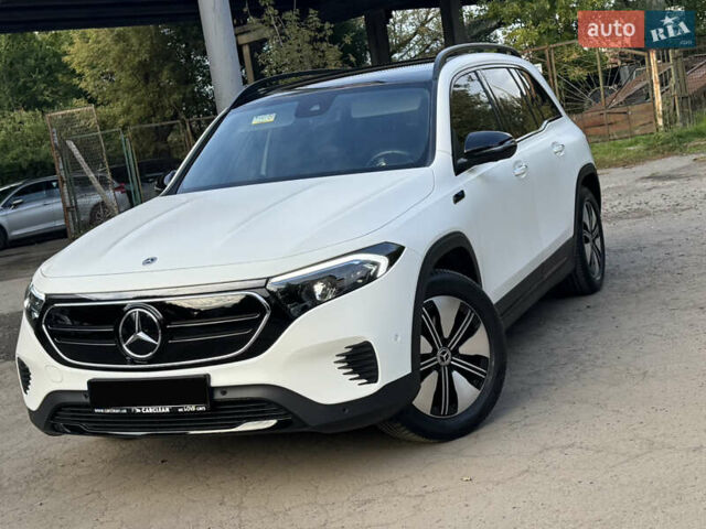 Білий Мерседес EQB, об'ємом двигуна 0 л та пробігом 29 тис. км за 40999 $, фото 1 на Automoto.ua