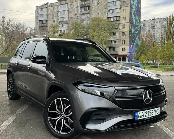 Серый Мерседес EQB, объемом двигателя 0 л и пробегом 45 тыс. км за 34500 $, фото 1 на Automoto.ua