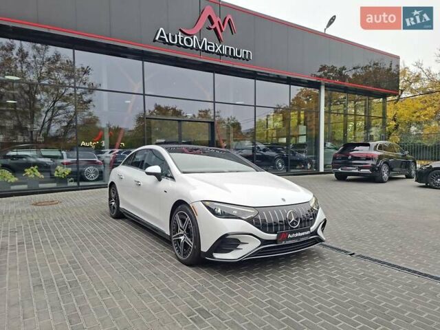 Белый Мерседес EQE, объемом двигателя 0 л и пробегом 8 тыс. км за 59900 $, фото 1 на Automoto.ua