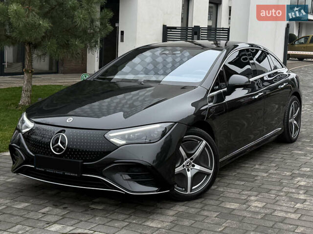 Черный Мерседес EQE, объемом двигателя 0 л и пробегом 17 тыс. км за 49500 $, фото 1 на Automoto.ua
