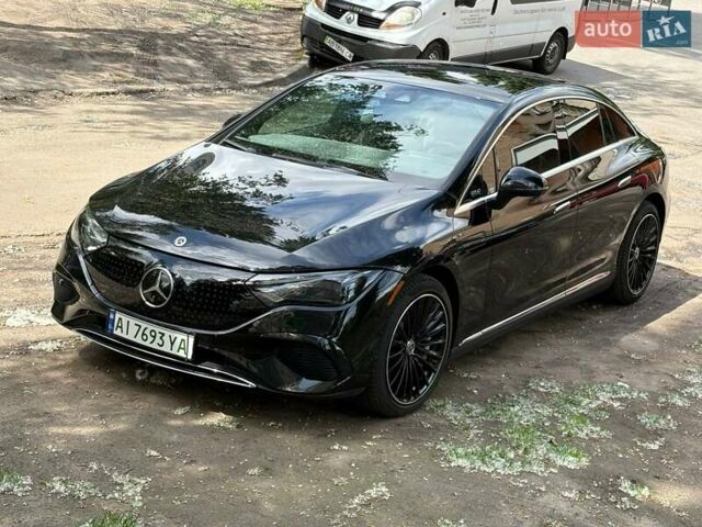 Черный Мерседес EQE, объемом двигателя 0 л и пробегом 40 тыс. км за 35000 $, фото 1 на Automoto.ua